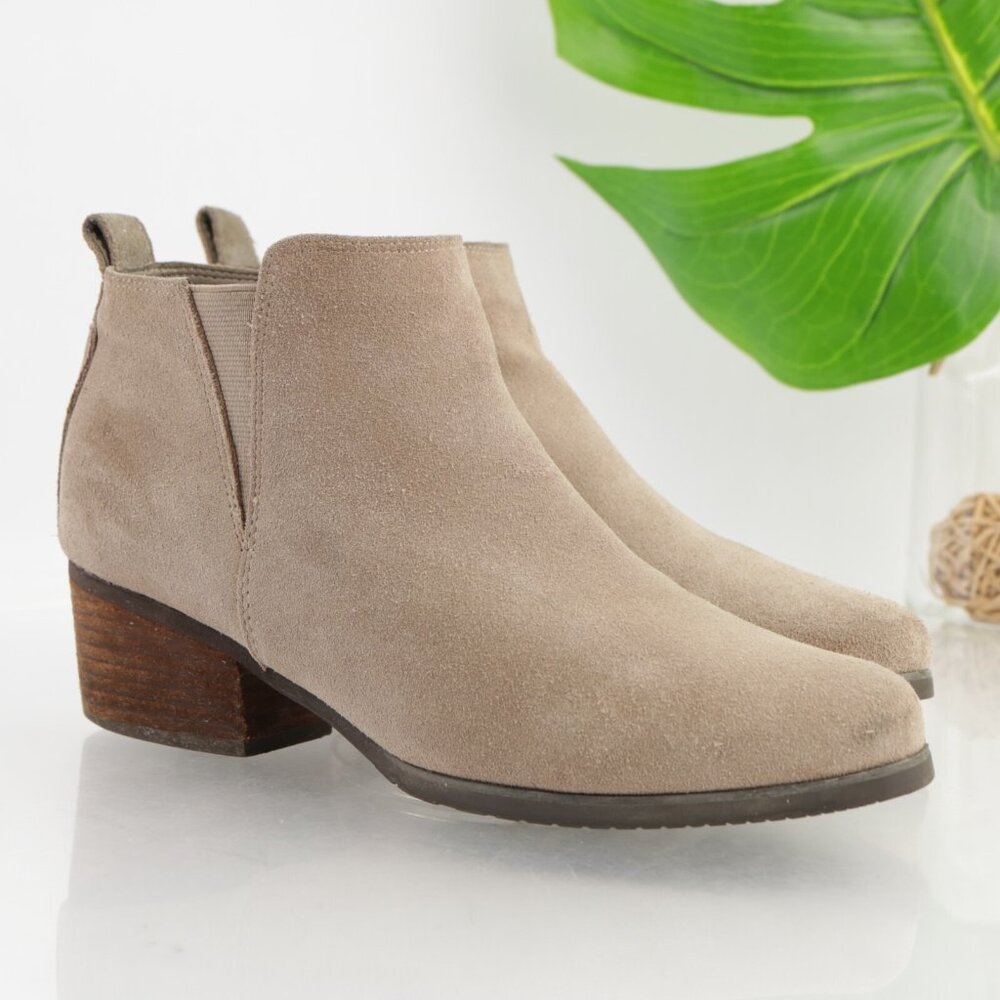 Blondo Womens Ida Boot Size 7 Waterproof Tan Suede Low Block Heel ‎ Booties Zip